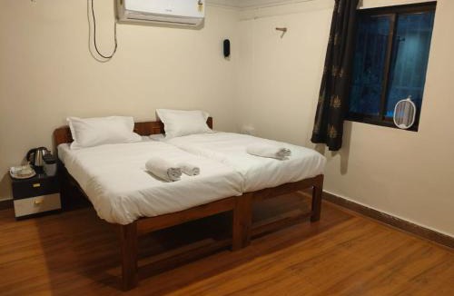 Anjanvel House | Pardalewadi Riverside Farm Stay