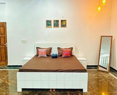 Noida Villa | Cygnus Villa with Cocktail pool