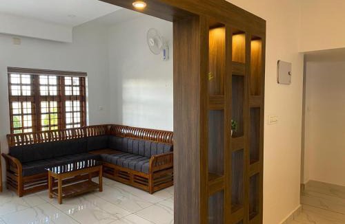 Sulthan Bathery Villa | Pappa's Holidays