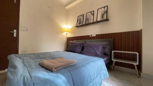 Sainik Farm Apartment | Modern1BHK near saket metro, Select City Walk, Max Hospital