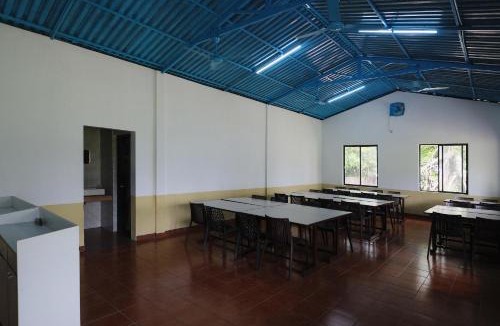 Andhakaranazhy Hotel | Lake Vechoor Villas