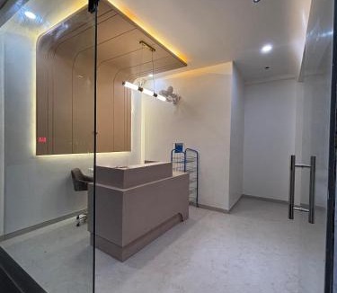 Kamthi Hotel | Hotel Amora