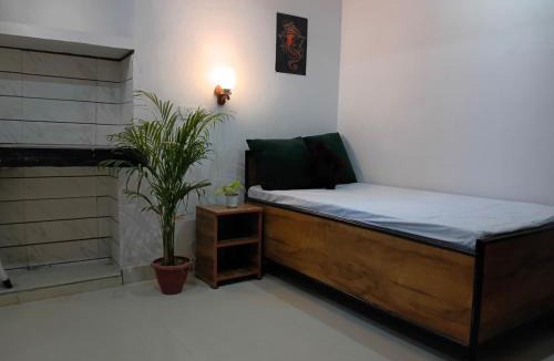 Noida Hostel | La vie Livings Only For Female