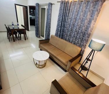 Kazhakuttam Apartment | House Of Lilibet - NEAR LULU MALL & KIMS HOSPITAL