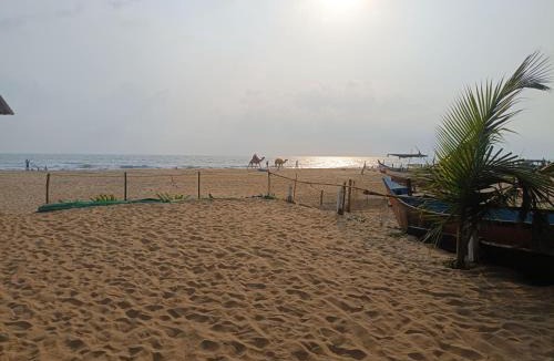 Hireguthi House | Gajananstay Beach Facing rooms In Beach Resort Gokarna