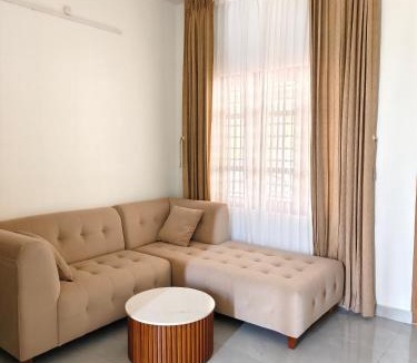 Alwaye Villa | El Shaddai Villa Stay - 20 mins Airport