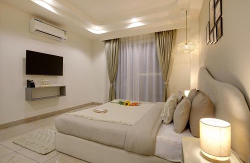 DLF Phase 3 Apartment | Bedchambers Premium Aparthotel DLF Phase 3 Sector 24