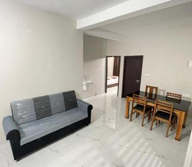 Aluva Hotel | La Casio Inn