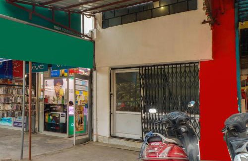 Bullawala Hotel | Collection O MALIK HOME STAY