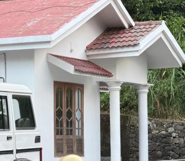 Nullatanni House | Twins Premium Villa Munnar