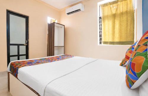 Altinho Hotel | FabHotel Kamal Palace
