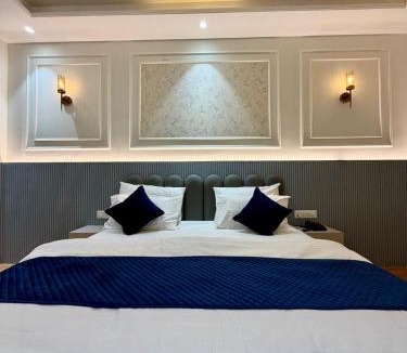 Mansarovar Hotel | Hotel The 61