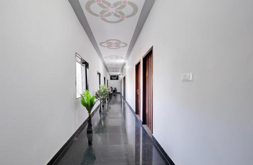 Mahendragarh Hotel | Hotel O Rudra Hotel and restaurant