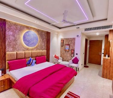 Auli Bed & Breakfast | Velvet stay