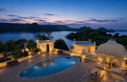 Jaisamand Hotel | The Karni Mahal - Jaisamand Lake Island, Udaipur