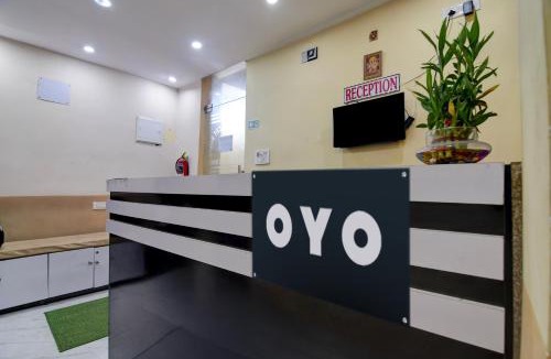 Kamarhati Hotel | Hotel O Agarpara Railway Station Road Formerly Chowdhury Guest House