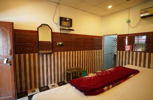 Tajpur Resort | Lake View Village Resort
