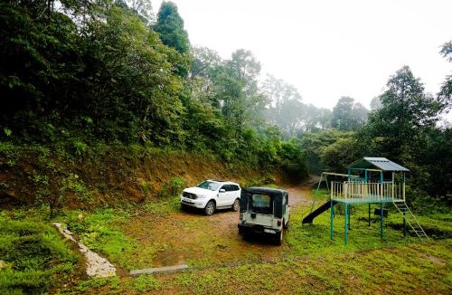 Kumaralli Hotel | Shambhala Hilltop Homestay Coorg