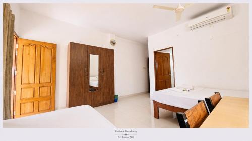 Kazhakuttam Apartment | PAZHOOR RESIDENCY Homestay 11 Rooms in 3 Apartments