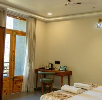 Manali Hotel | Sharan Stay - A Luxury Mountain Retreat