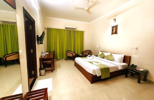 Perumbavoor Hotel | Arya International