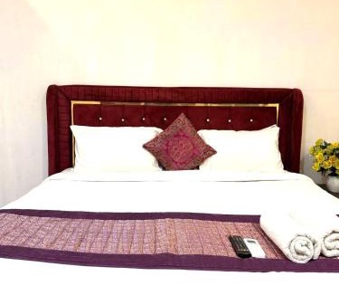 Saket Apartment | Fortune Home Service Apartment 2Bhk,Saket Near Max Hospital