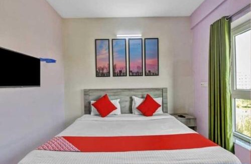 Rajarhat Hotel | Hotel SSSS Garden Cafe