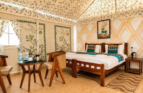 Sam Hotel | Melody Moon Desert Camp