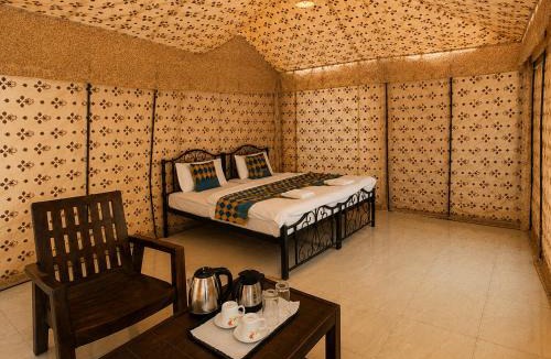 Sam Hotel | Melody Moon Desert Camp