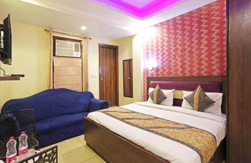 Delhi Hotel | Hotel Goldwind stay - Near Karkardooma Metro