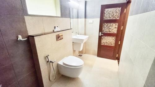 Thavinhal Hotel | Hotel Wayanad Gate