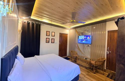Bullawala Hotel | Lagoon Bites