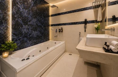 Paharganj Hotel | Hotel Nitya Maharani - New Delhi City Centre