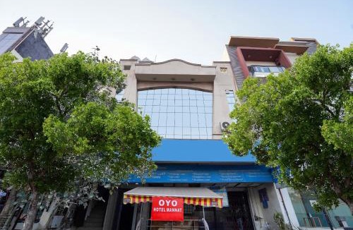 Pashim Vihar Hotel | Hotel O Mannat