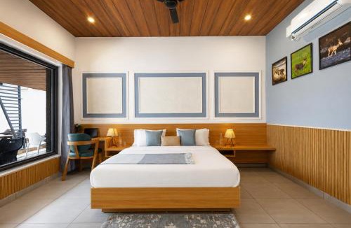 Bail Parao Villa | ELIVAAS Signature Puvalgarh Farms Thistle Cottage-style Suite with Shared, Pool, Dining, Garden & Outdoor Sit-out Near Sitabani Gate