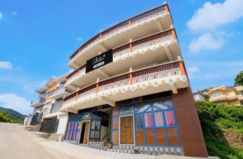 Ooty Hotel | Collection O Murugan Temple Ooty Formerly Sun Palace Resorts