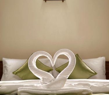 Perumbavoor Hotel | Arya International