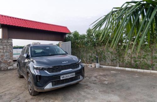 Bhiwadi Villa | Royal Green Farm Pet-friendly 2-BHK Countryside Farmhouse with Private Pool, Gazebo and Garden