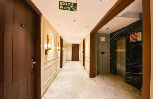 Mukherjee Nagar Hotel | Hotel Elvilla Model Town