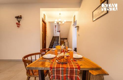 Wellington Villa | StayVista at Mayfield Valley with Lawn & WiFi