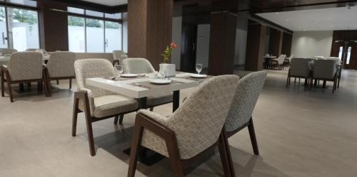 Kalpetta Hotel | Surya Grand Hotel