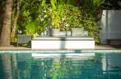 Canacona Hotel | Pont Bleu Suites - boutique hotel -Riverside & Pool