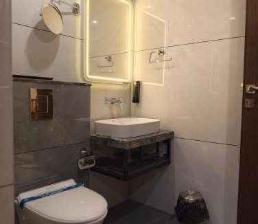 Ponnani Hotel | Hosta Inn Hotel and Resort