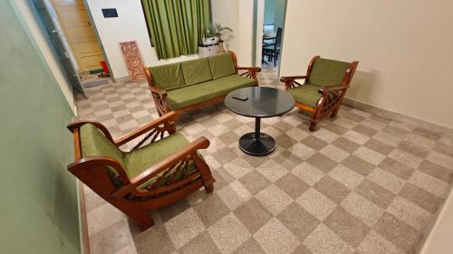 Adyar House | Casa pinto Valencia and The Second Storey