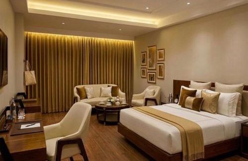 Kalpetta Hotel | Surya Grand Hotel