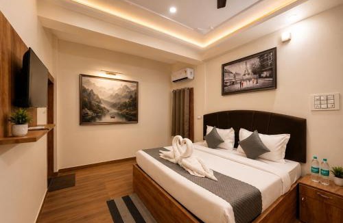 Haridwar Hotel | Guru Kirpa Stays & Dine