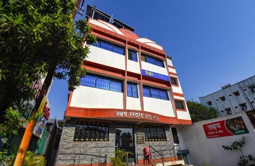 Alandi Hotel | FabHotel Akshay Inn