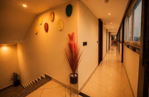 Pilerne Industrial Estates Hotel | HUE GUH The Porto Candolim