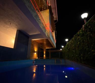 Wai Apartment | 7 Hill Stays