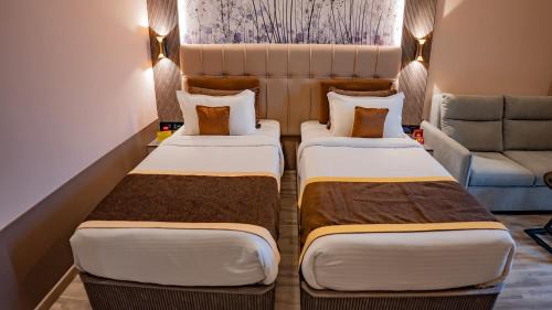 Mira Bhayandar Hotel | Hotel Sea N Rock